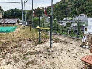 西惣付公園のスプリングバー - 日都産業 (写真は問い合わせフォームでいただいたもの。2026.10.24)